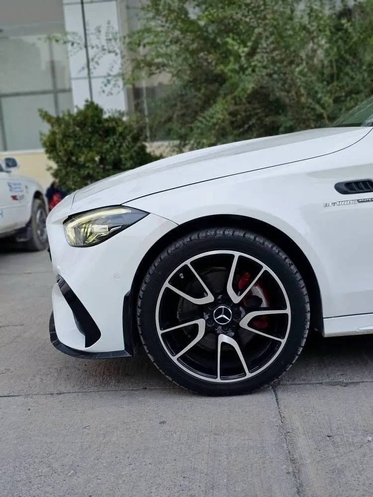 Mercedes-Benz C300 2015 white automatic (5)