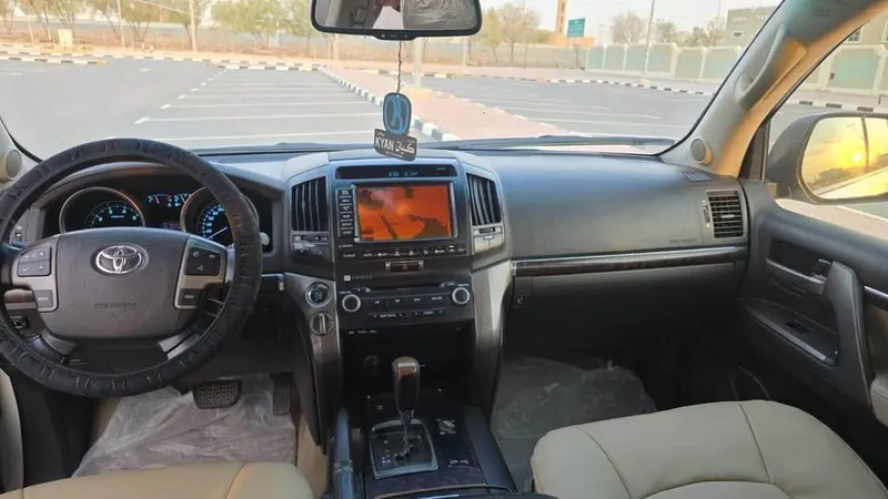 Toyota Land Cruiser VXR 2010, New Arrival at Herat Customs (7)