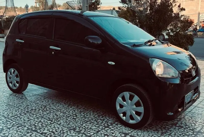 Daihatsu Mira 2013 (4)