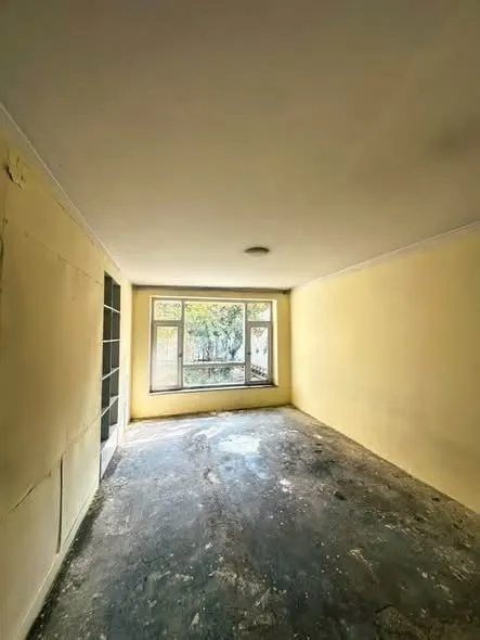 Independent house for rent in Karte 4, 6 bedrooms, 400 m2 yard (5)