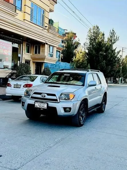 Toyota 4Runner 2003, Silver, Urgent Sale (2)