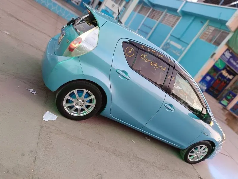 Toyota Aqua 2012, 2014 shape, 76000 km (5)
