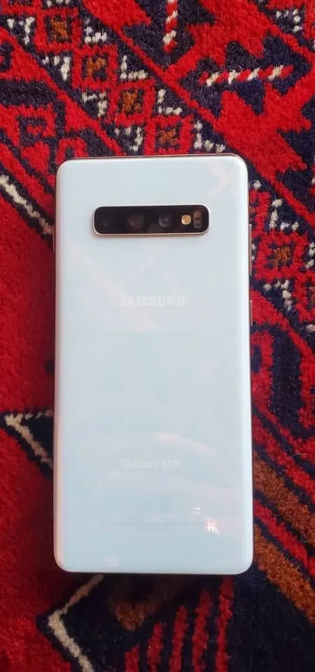 Samsung Galaxy S10+ 128GB 8GB RAM (4)