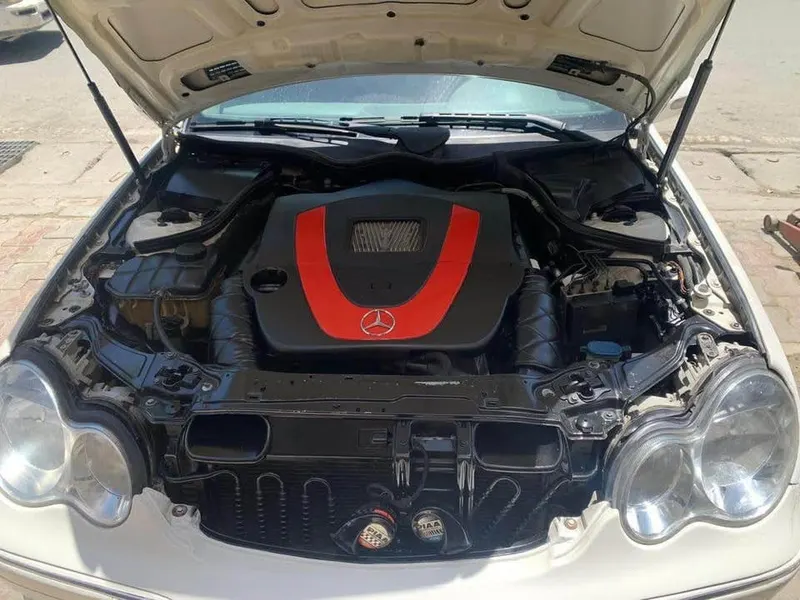 بنز C280 ۲۰۰۶ ماډل سپين، V6 پټرول، اتومات، کورنی (8)