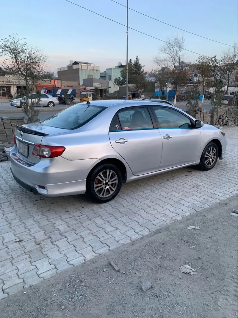 Toyota Corolla 2010, Silver, 4-Cylinder Petrol, Automatic, Clean Documents (5)