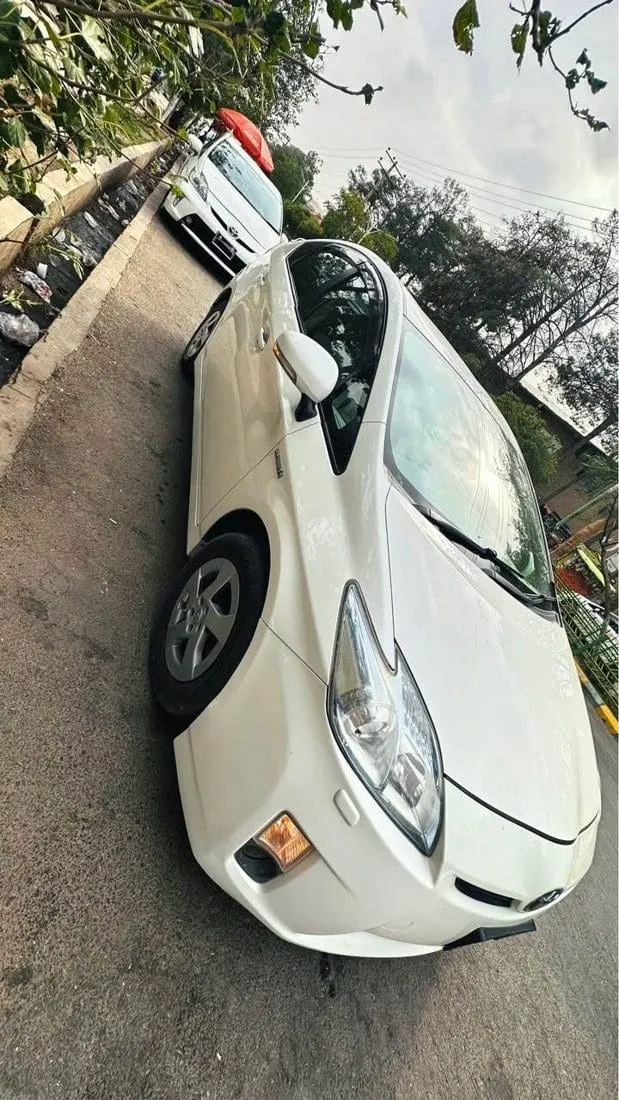 Toyota Prius 2010 white, container condition, two-phase (3)