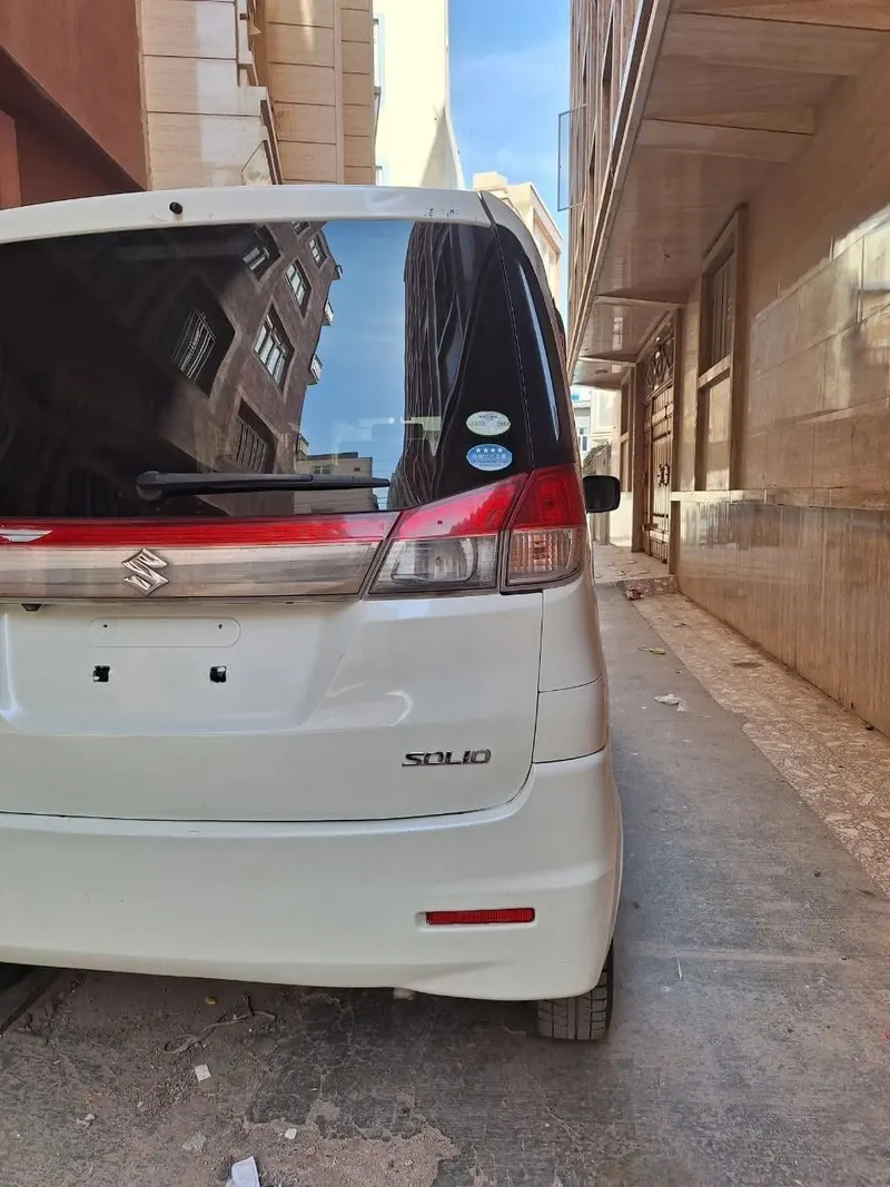 Suzuki Swift Solio 2014, 79,000 km, Herat (4)