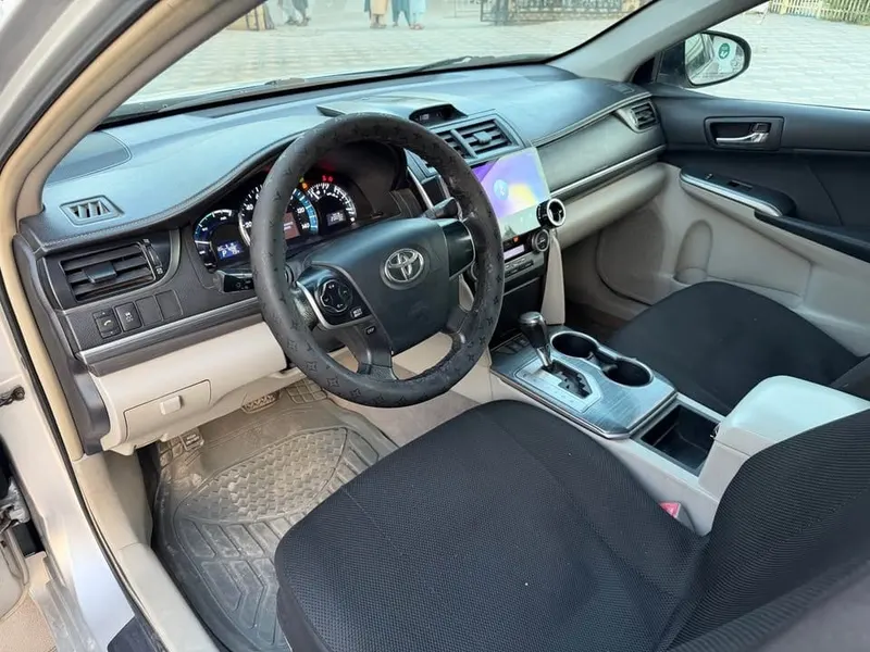 Toyota Camry Hybrid 2012, Silver, American Version, Full Option (6)