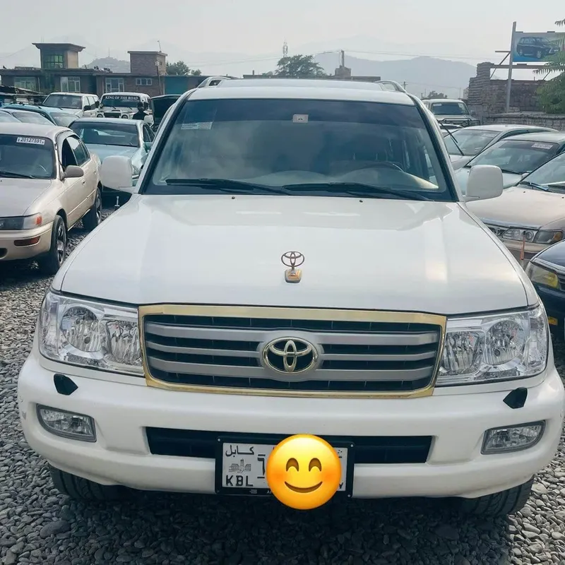 Toyota Land Cruiser 2007, 6 cylinder, automatic, documents clean (1)