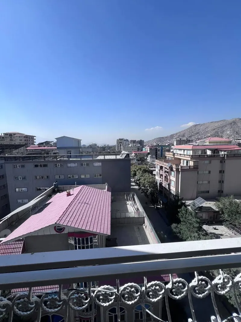 3-room furnished apartment for sale in District 3 Kabul, 167 m2 (1)