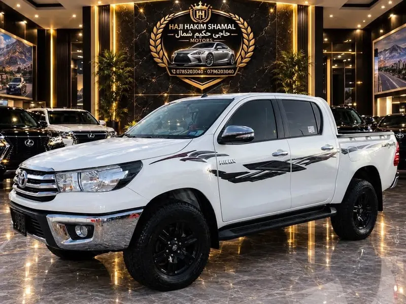 Toyota Hilux 2017 White, Diesel 4-Cylinder, Registered Kabul (3)