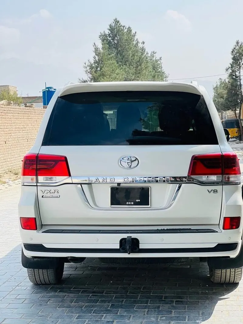 Toyota Land Cruiser VXR 2019, 80,000 km (4)