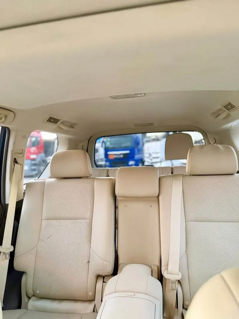 Lexus GX460 2011 V8 Full Option (4)