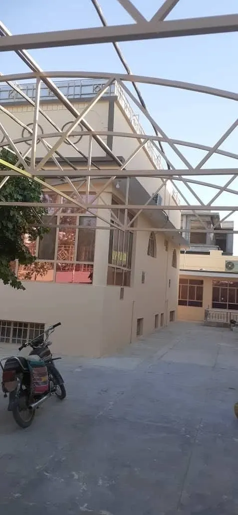 House for sale: two-storey house, 558 m², District 11, Kandahar (1)