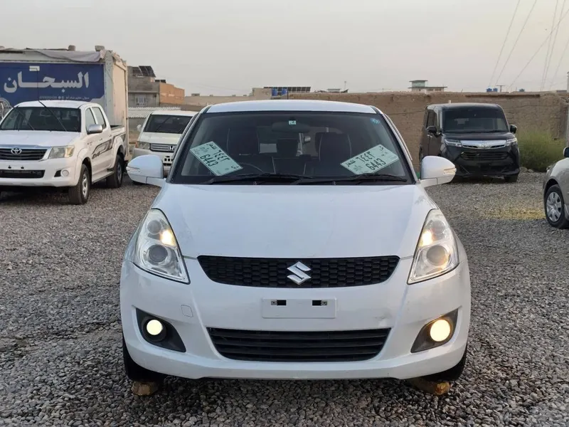Suzuki Swift Style 2012, Kandahar Plate, Right-Hand Drive (3)