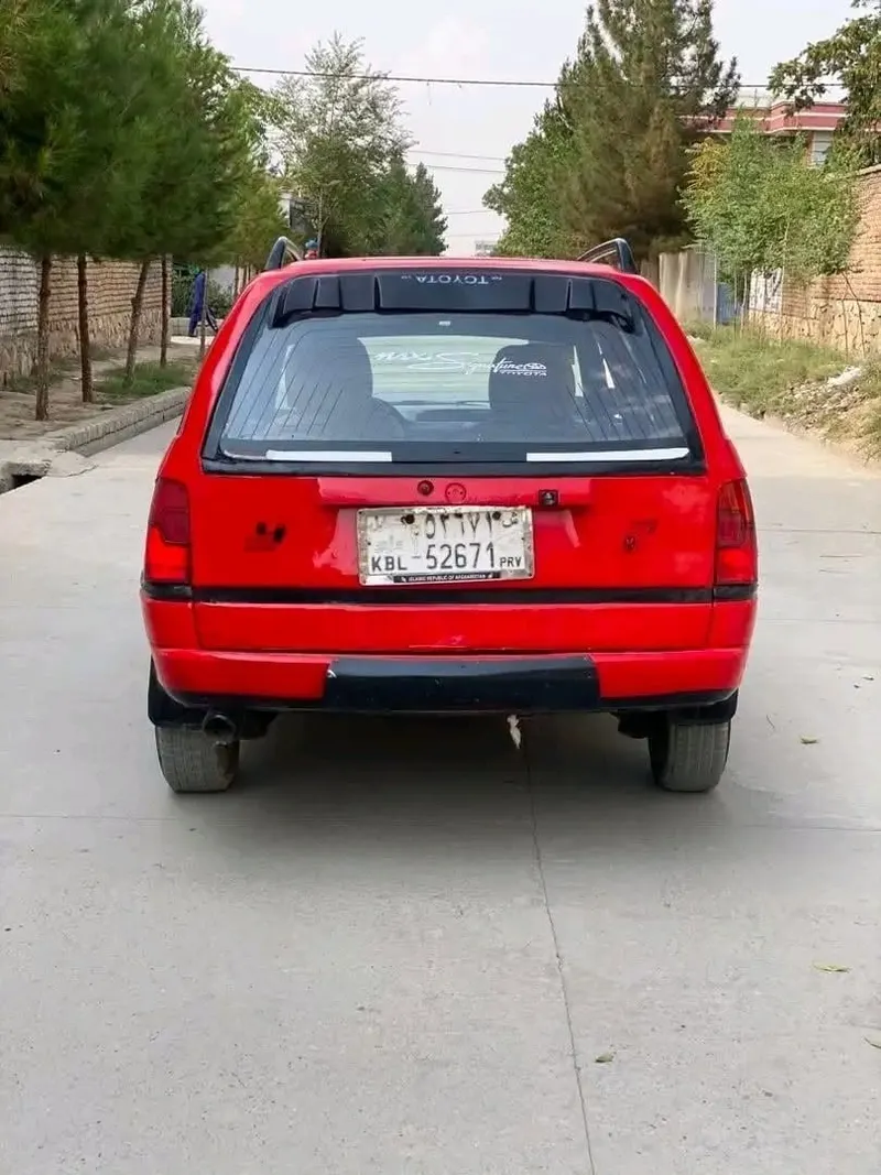 Opel Estate 1995, 4-cylinder petrol, automatic (5)