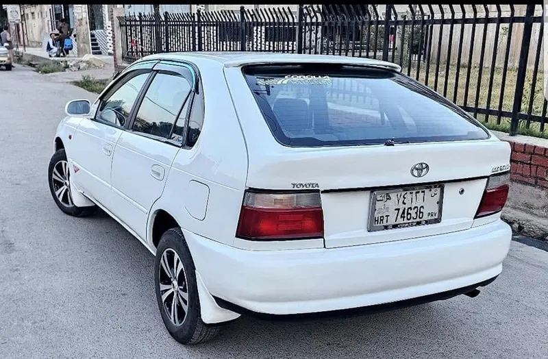 Toyota Corolla 1994 Sedan, White, Clean Documents, 3300 USD (2)