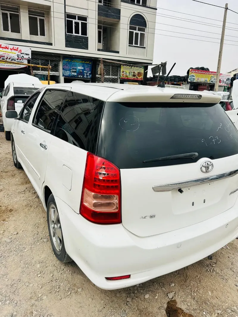 Toyota Wish Folder 2006 for Rent (1)