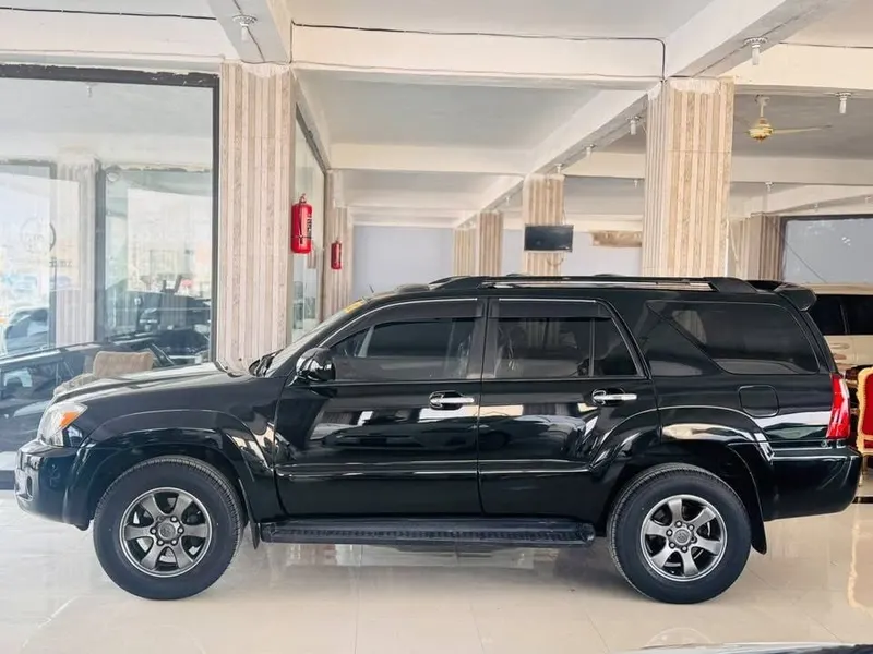Toyota 4Runner SR5 2006, Black, Used (8)