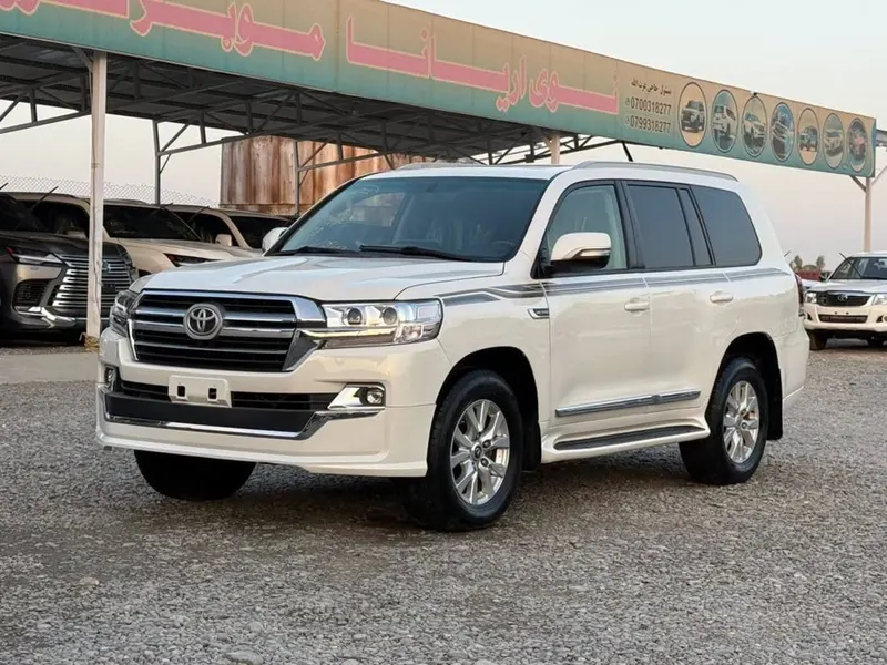 Toyota Land Cruiser GXR 2019 Diesel (2)