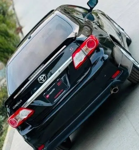 تویوتا کرولا ۲۰۱۳ فول آپشن S-Class سیاه، دست دوم (3)