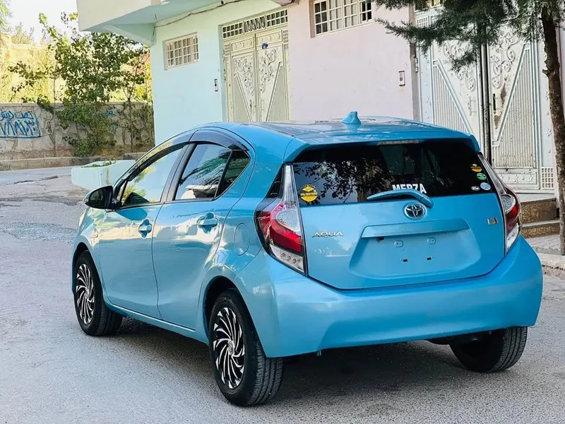 Toyota Aqua 2014, Automatic, Herat (5)