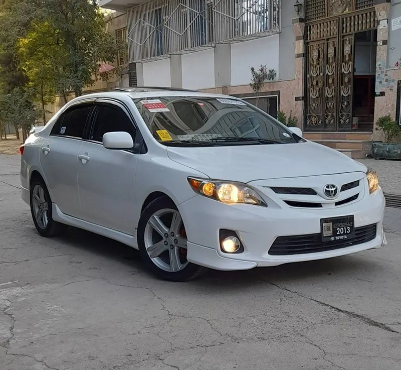 Toyota Corolla LE 2013, 56,000 km, automatic (5)