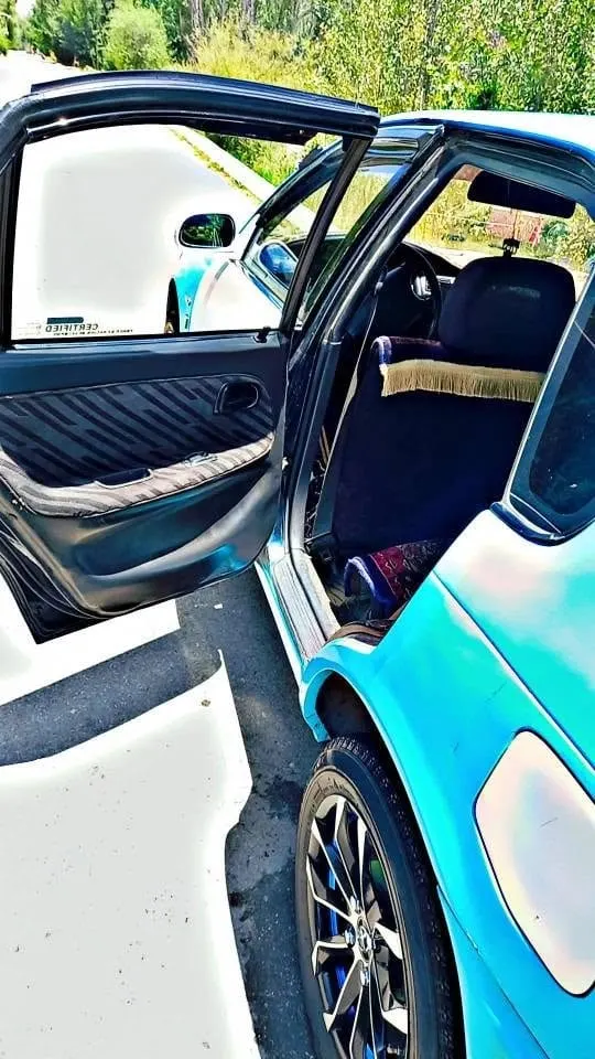 Toyota Corolla Compact 1995 City Taxi (4)