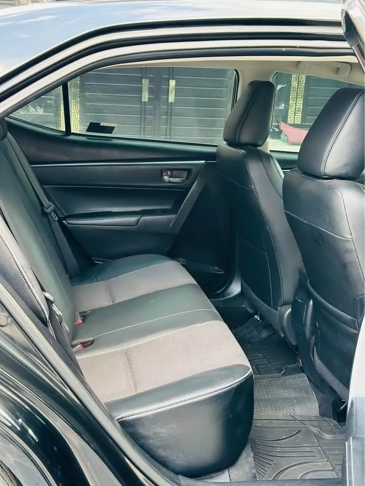 Toyota Corolla S 2014, 69000 miles, black (2)