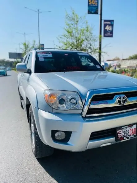 Toyota 4Runner SR5 2006 Silver Company 4WD (4)