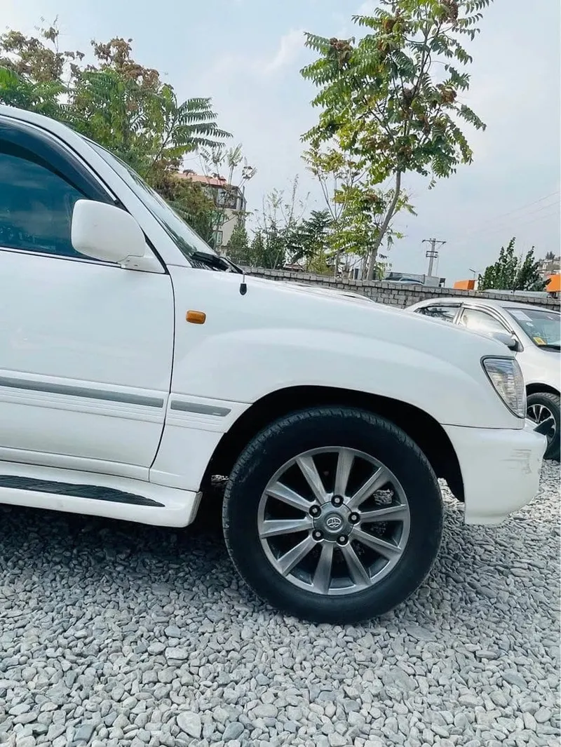 Toyota Land Cruiser 2007, 6 cylinder, automatic, documents clean (4)