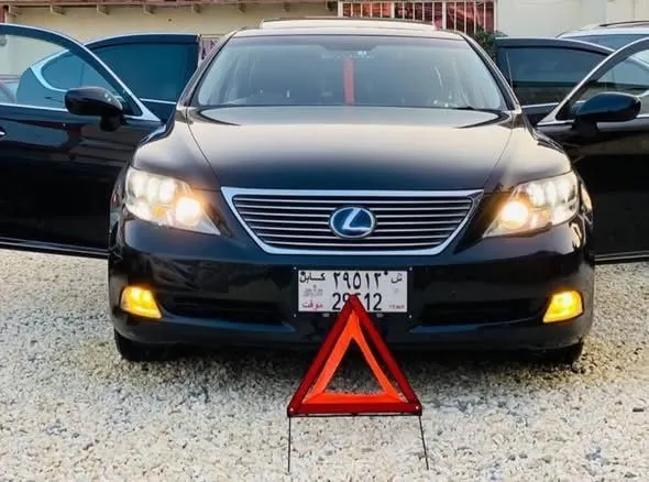 لکزس LS 600h مدل ۲۰۰۸ هایبرید سیاه (1)
