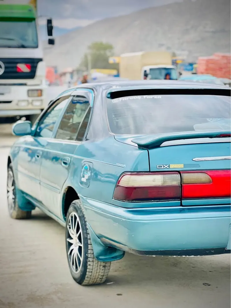 Toyota Corolla 1995 Canadian, full option, sunroof (4)