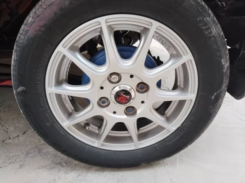Suzuki Hatchback (6)