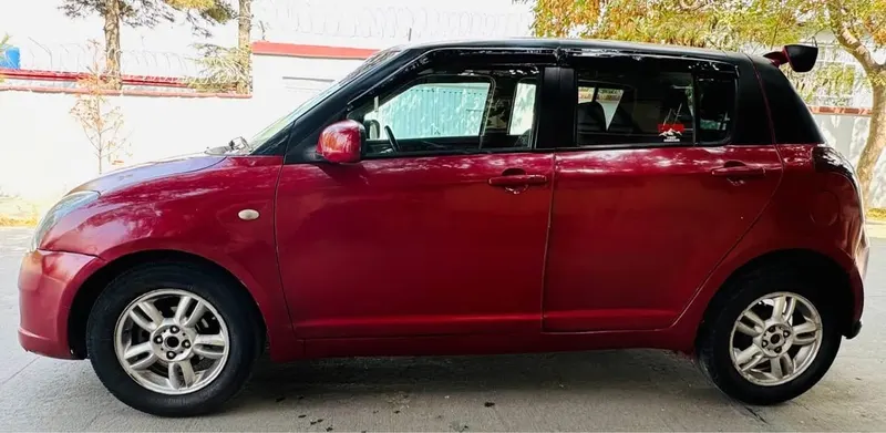 Suzuki Swift 2005, 4-cylinder, Herat plate (5)