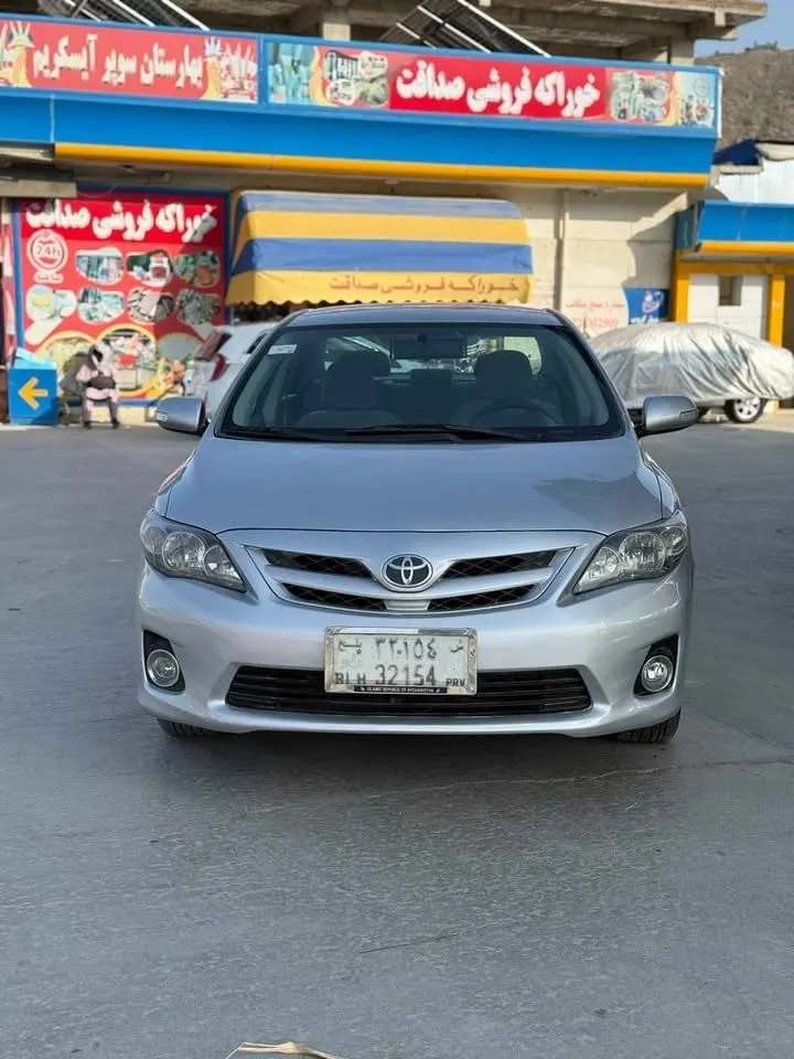 Toyota Corolla LE 2009, Facelift 2013, Silver (1)
