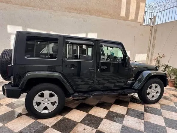 American Jeep Wrangler 2011, 6-Cylinder, 3800cc, Power Steering (4)