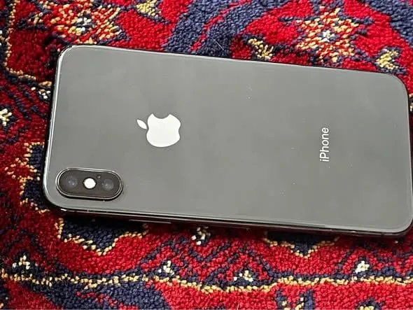 Apple iPhone X 256GB Navy, Like New (3)