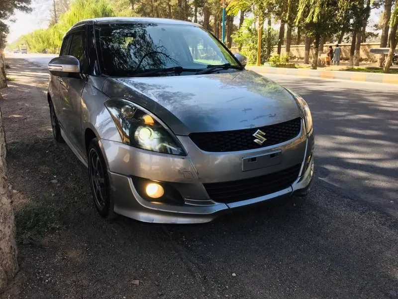 Suzuki Swift 2014, Engine Start, Low Mileage (1)