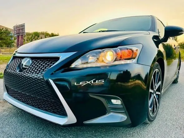 Lexus CT200 Hybrid 2014, Black, Automatic, Just Imported (1)
