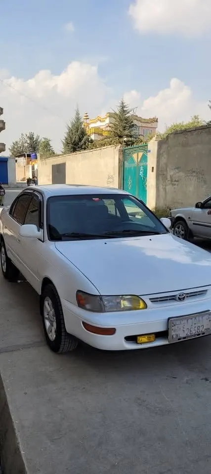 Toyota Corolla American 1995, White, Clean Documents (4)