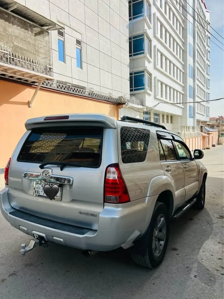 تویوتا 4Runner سپورت ادیشن 2006 رنګ سپین (6)