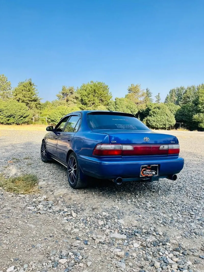 Toyota Corolla Canadian 1997, Blue, Automatic, Clean Documents (4)