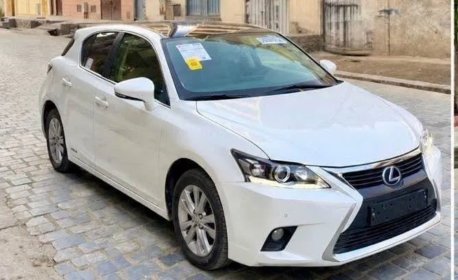لکسس CT 200h 2015، 84000 کیلومتر، سفید صدفی (3)