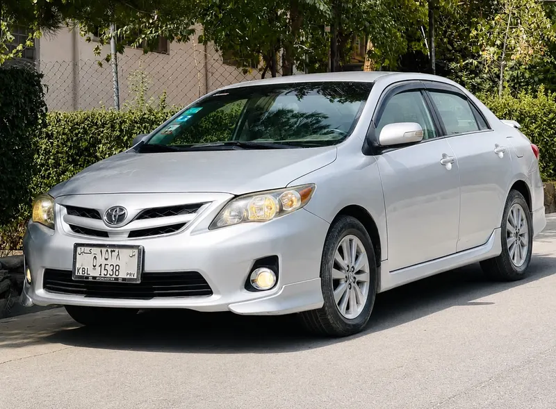 Toyota Corolla 2010 S Class, Full Inside and Outside Ship 2013 (1)