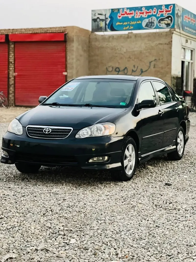 Toyota Corolla 2007 Black, Sunroof, No Accident (1)