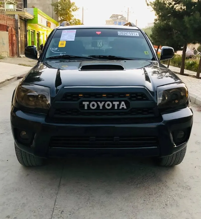 Toyota 4Runner 2003 SR5, 6-Cylinder, Petrol, Automatic, Clean Documents, No Accident (6)