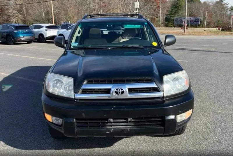 Toyota 4Runner 2005, 6-Cylinder Petrol, Registered in Kabul (4)