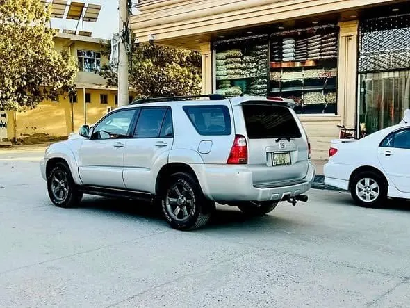 Toyota 4Runner 2003, Silver, Urgent Sale (3)