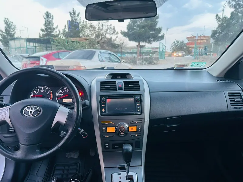 Toyota Corolla 2013 Full Option Automatic Gasoline (1)